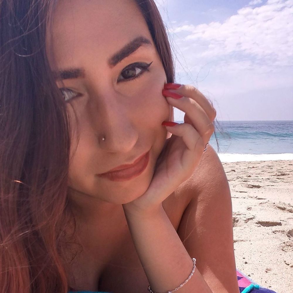 Meet your Posher, Tiffany